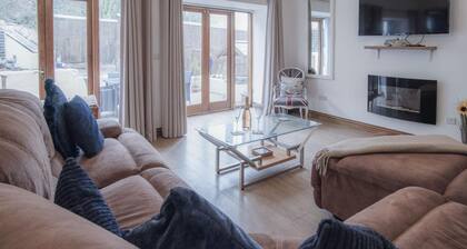 Fletcher Coach House - 3 Bedroom Cottage - Pendine