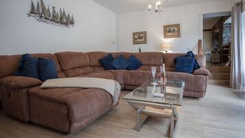 Nhà | 3 phòng ngủ, truy cập Internet tốc độ cao