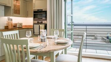 Căn hộ | 3 phòng ngủ, truy cập Internet tốc độ cao