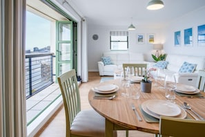 3 habitaciones y acceso a internet