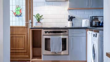 Apartment | 1 bedroom, Internet