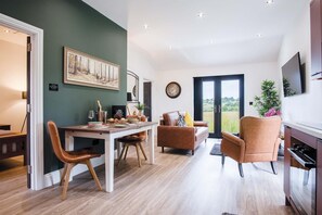 Apartment | 1 bedroom, Internet - The Shed - 1 Bedroom - Cosheston (Pembroke)