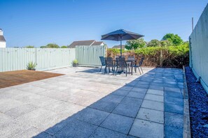 House - Larkfield - 3 Bedroom Holiday Home - Penally (Tenby)