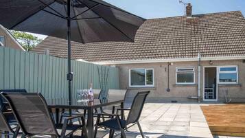 3 bedrooms, Internet