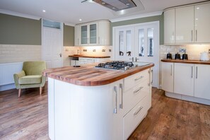 House | 3 bedrooms, Internet - Ridgeway Meadow Bungalow - 3 Bedroom - Manorbier (Tenby)