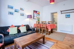 Apartment | 2 bedrooms, Internet