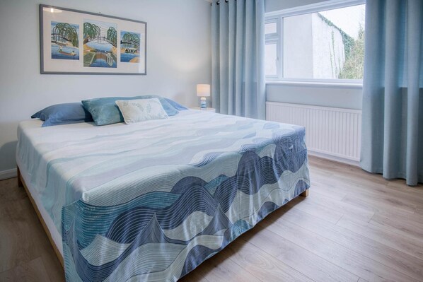 House | 4 bedrooms, Internet - Longview - 4 Bedroom Holiday Home - Pembroke Dock (Pembroke Dock)