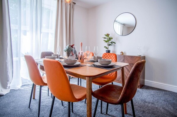 House | 3 bedrooms, Internet