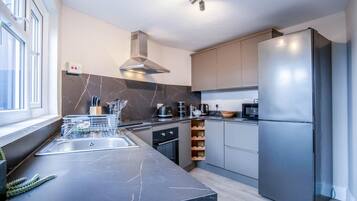 House | 3 bedrooms, Internet