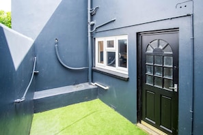3 bedrooms, Internet - No 7 Moorfield Road - 3 Bed Townhouse - Narberth (Narberth)