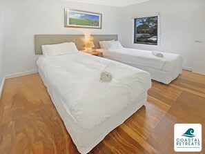 2 bedrooms, iron/ironing board, travel cot, WiFi