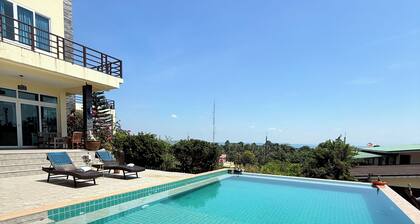 Sea View Luxury Mansion • Pool & Jacuzzi