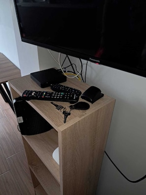 TV