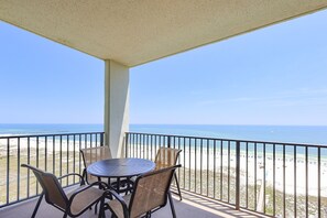 Outdoor dining - Phoenix Vi 61507 1 Bedroom Condo (Orange Beach)