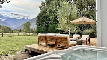 Bañera de hidromasaje exterior