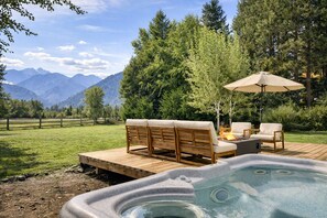 House, 4 Bedrooms | Terrace/patio - Icicle Haus 4 Bedroom Home (Leavenworth)