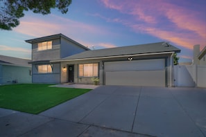 House, 4 Bedrooms | Exterior