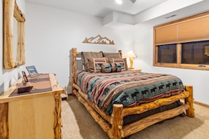 House, 4 Bedrooms