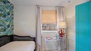 Bangalô, 1 quarto | 1 quarto, espaço de trabalho para notebook