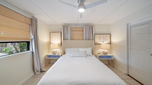 Bungalow, 1 Bedroom | 1 bedroom, laptop workspace, iron/ironing board, free WiFi - Hidden Oasis A 1 Bedroom Bungalow (Sarasota)