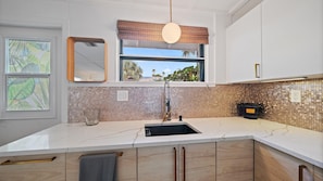 Bangalô, 1 quarto | Cozinha privada | Geladeira, fogão, cafeteira/chaleira, torradeira