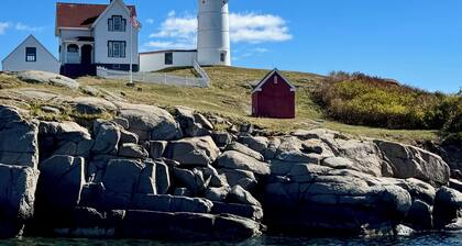Bright 3BR Coastal Home • Fire Pit, Outdoor Shower, EV Charger• Near York Harbor