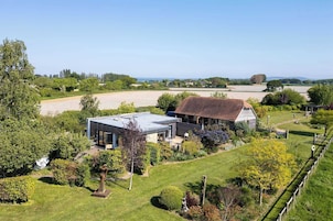 Casa | 4 dormitorios y Internet