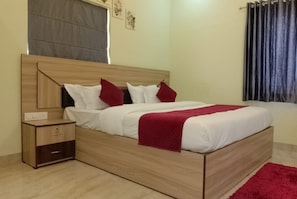 Apartamento superluxo, vista para a cidade | Wi-Fi de cortesia, roupa de cama