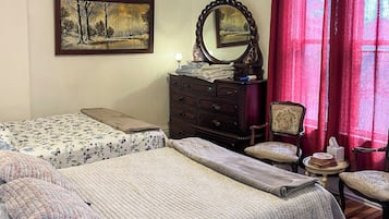 6 chambres, fer et planche à repasser, accès au Wi-Fi (inclus)