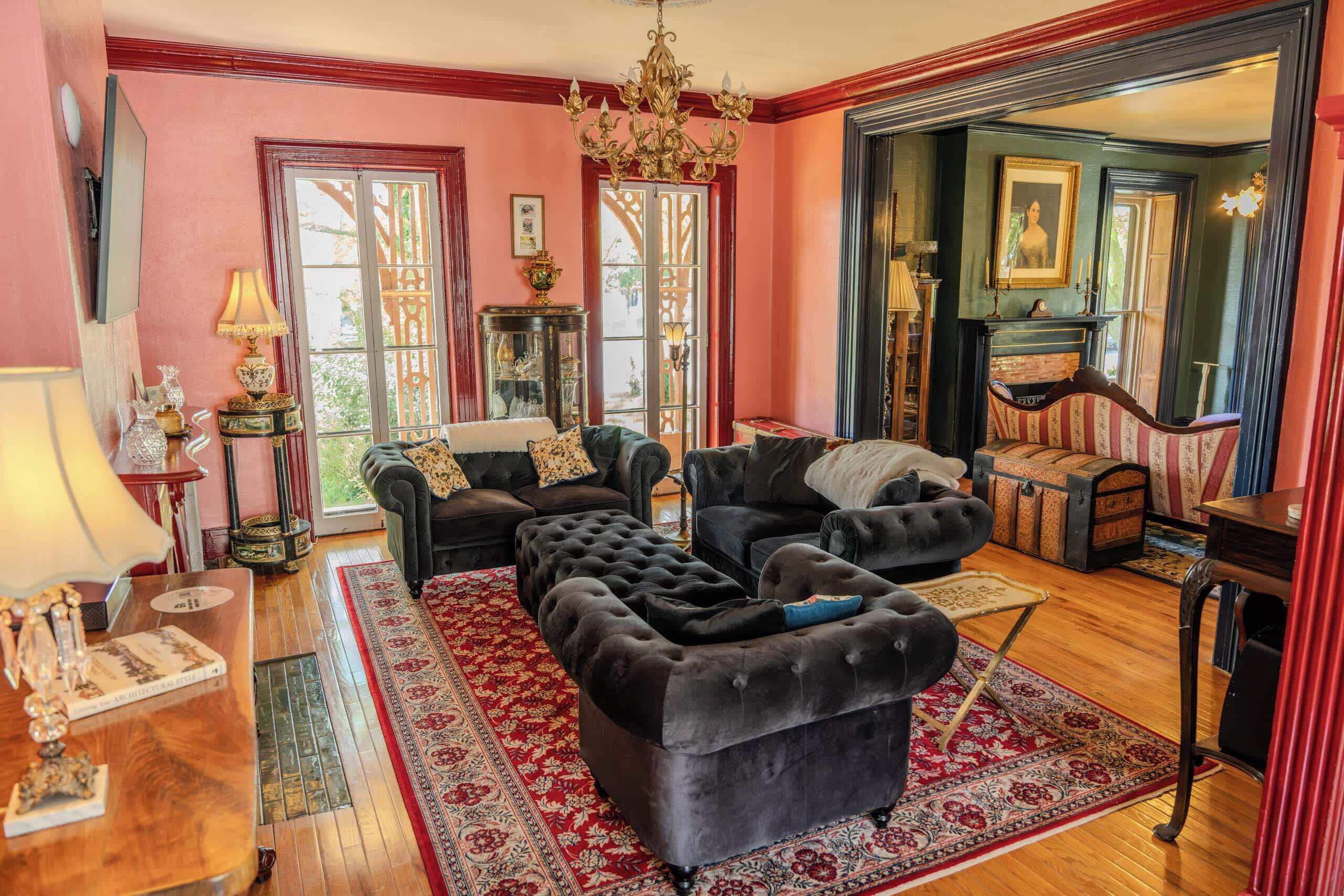 Smart TV, fireplace, stereo, offices