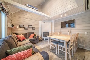 Fernseher, Kamin
