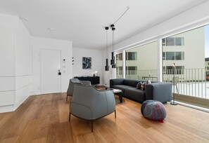 TV, offices