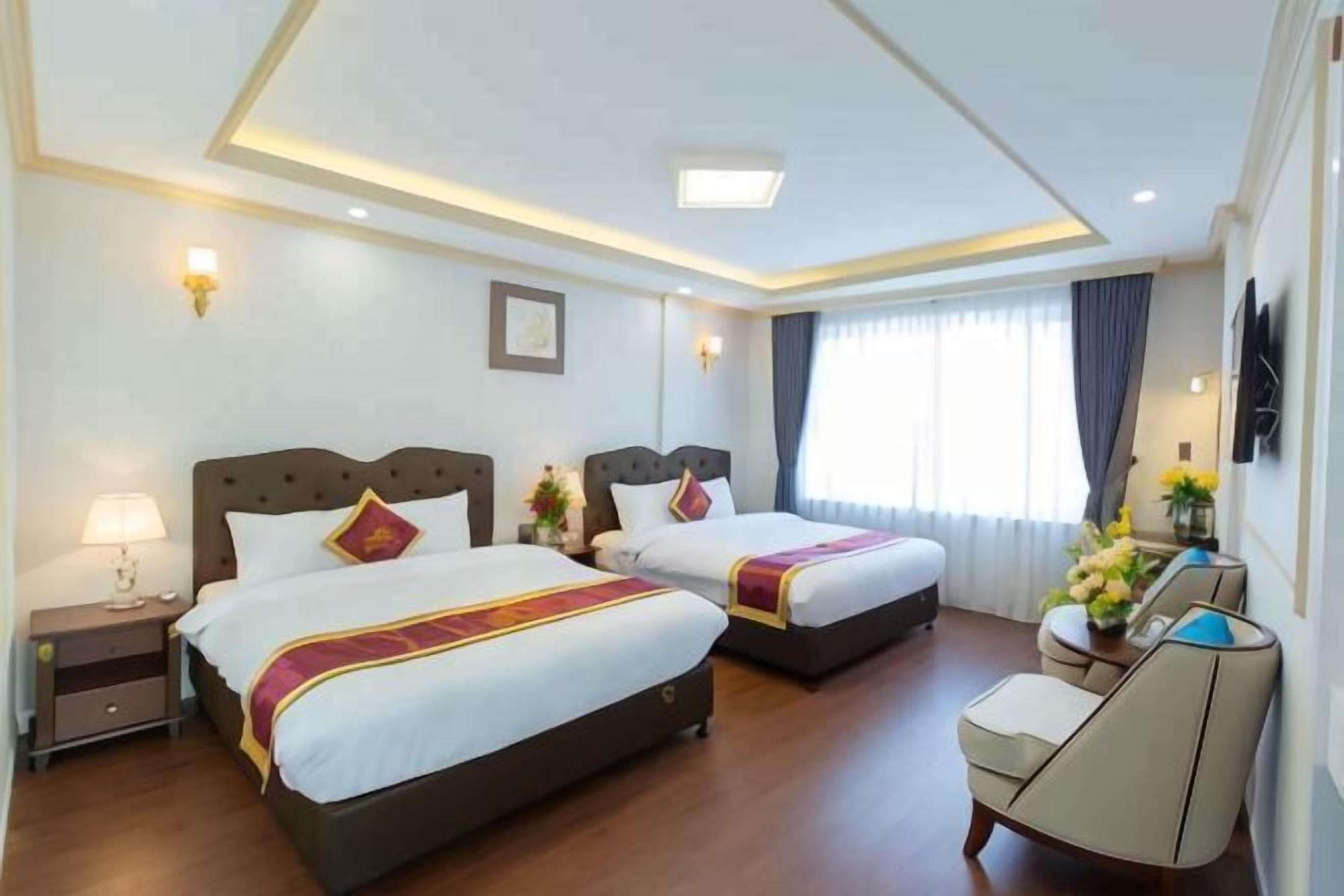 Sistema de insonorización, tabla de planchar con plancha, wifi gratis