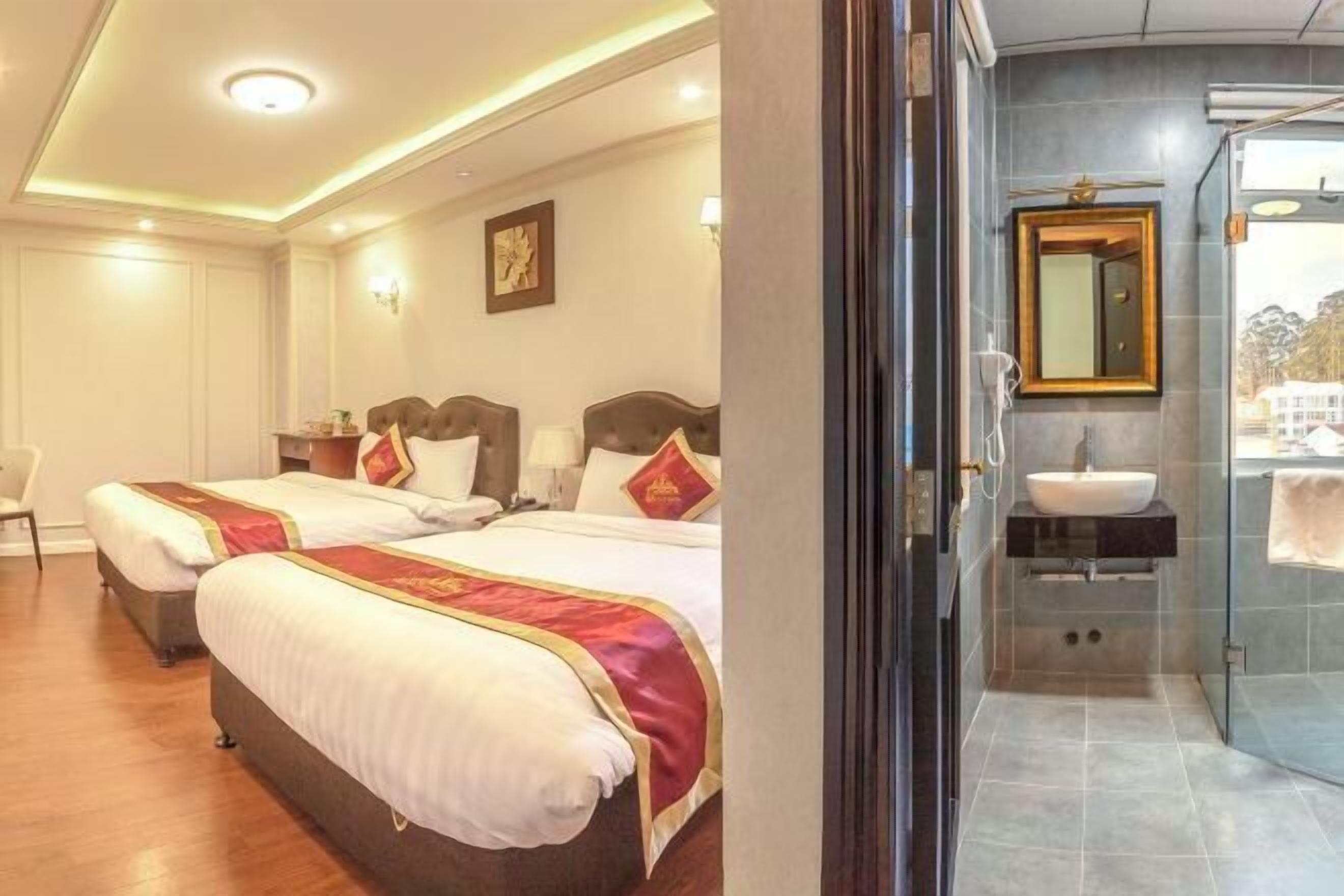 Sistema de insonorización, tabla de planchar con plancha, wifi gratis