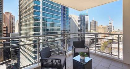 George St Luxe Apt | CBD Central, Walk to Harbour