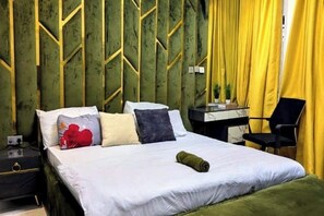 3 Schlafzimmer, Bügeleisen/Bügelbrett, WLAN, Bettwäsche