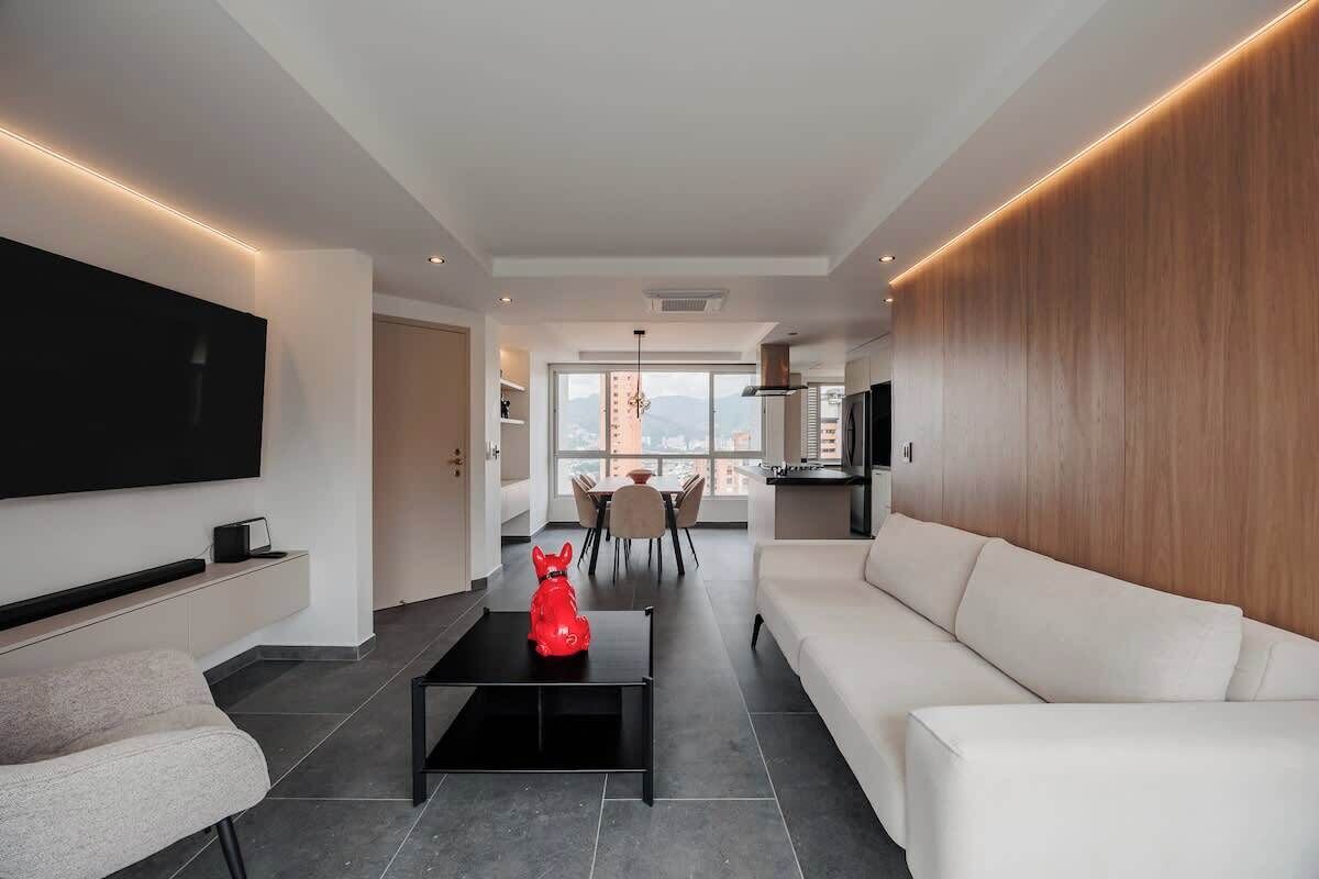 Lepl Modern Apt, Ac, Nice View, Balcony, Provenza - Medellín