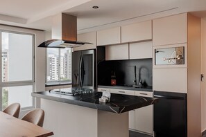 Fridge, microwave, oven, coffee/tea maker