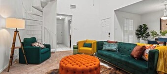 Family Friendly: Arcade game: Air Hockey: Garage Access