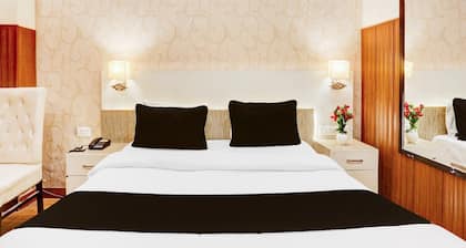 Townhouse Brahma Sarovar Krishna Mahal