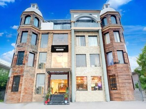 House | Bahagian luar