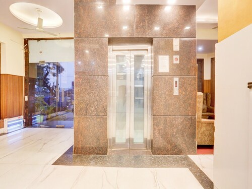 Townhouse Brahma Sarovar Krishna Mahal