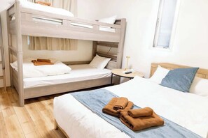 1 chambre, fer et planche à repasser, Wi-Fi, draps fournis