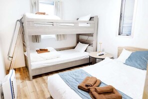 1 chambre, fer et planche à repasser, Wi-Fi, draps fournis