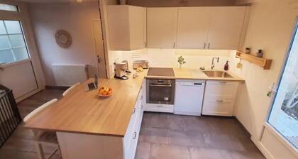 "PATIO GARONNE" 3 bedroom house, sleeps 6, air-conditioned, large terrace