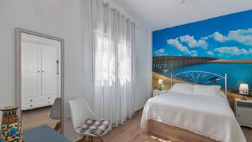 3 bedrooms, bed sheets