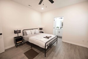 3 Schlafzimmer, Bügeleisen/Bügelbrett, WLAN, Bettwäsche