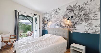Villa ONGIZATEA- Ground floor with swimming pool 10 minutes from St Jean de Luz