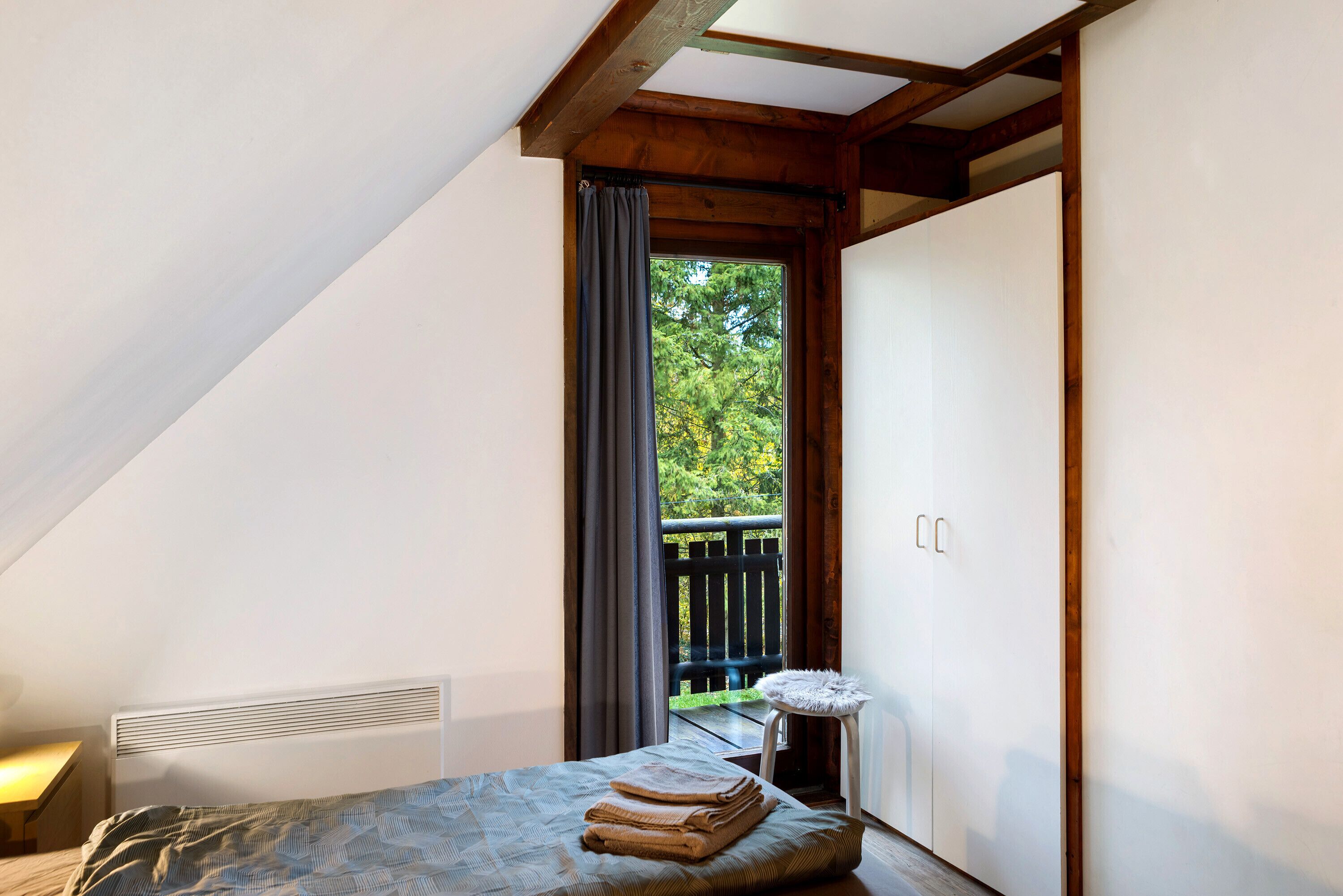 3 室のベッドルーム、WiFi、ベッドシーツ