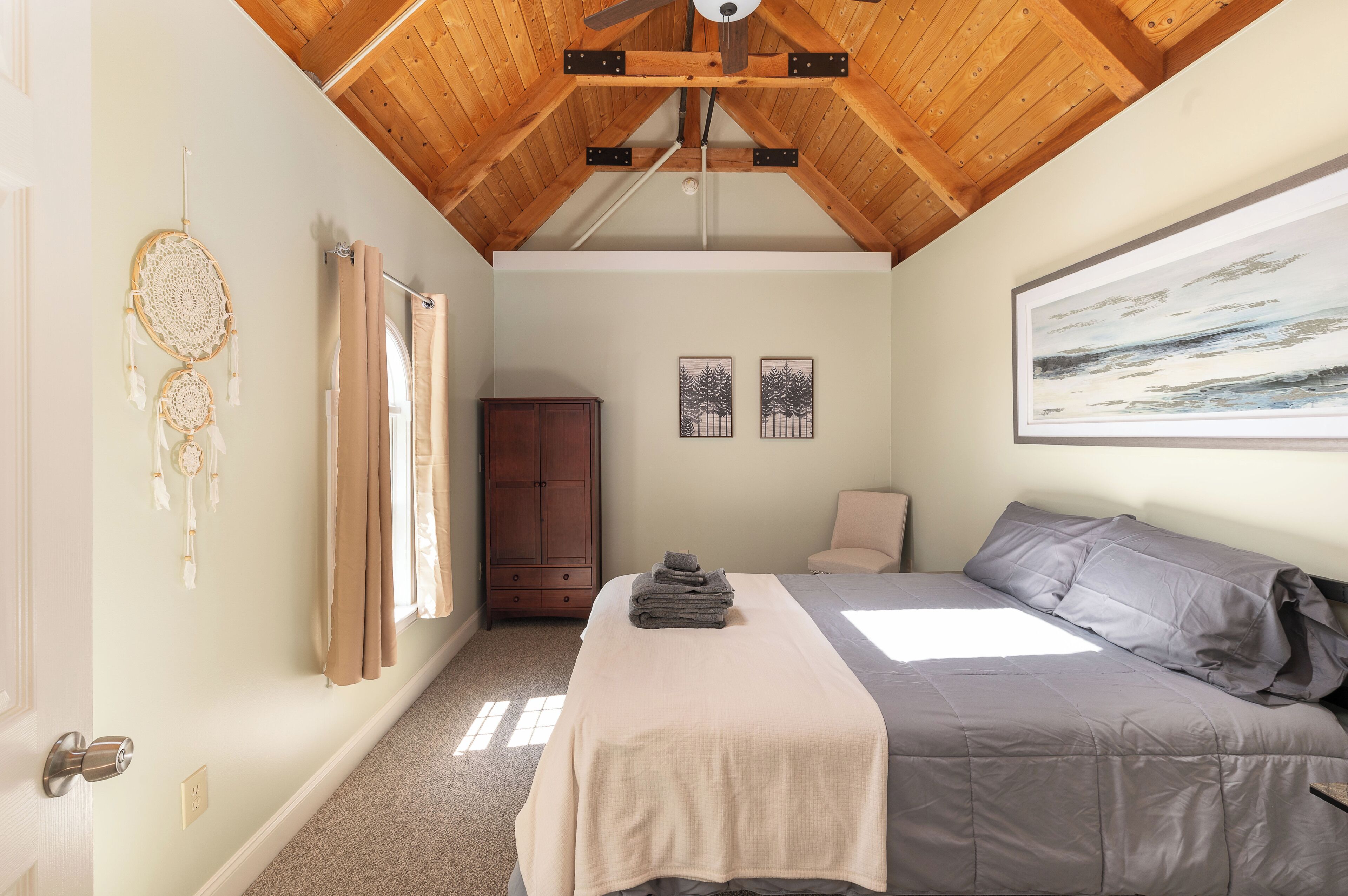 1 bedroom, free WiFi, bed sheets